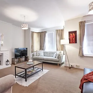  Apartment Charming And Cozy